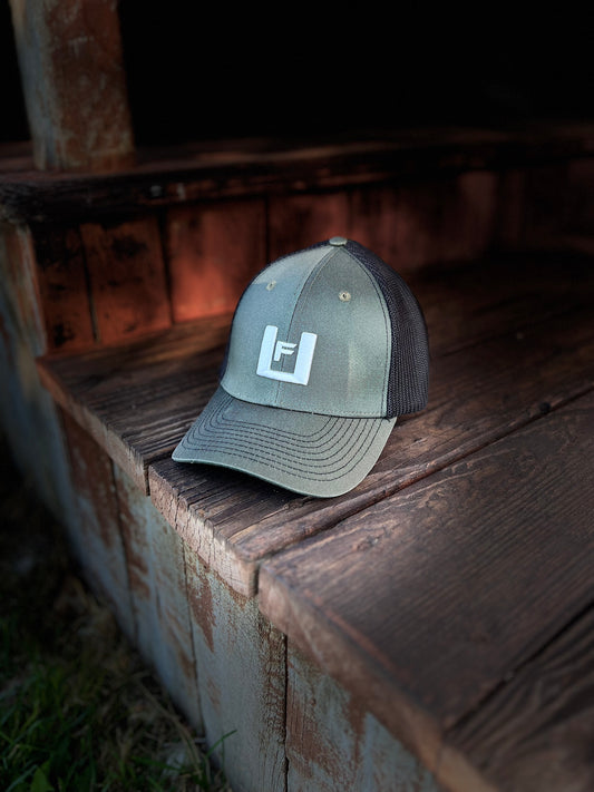 FU flex fit Hat center logo SM/LG