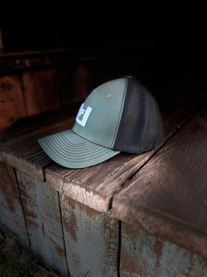 FU flex fit Hat center logo SM/LG